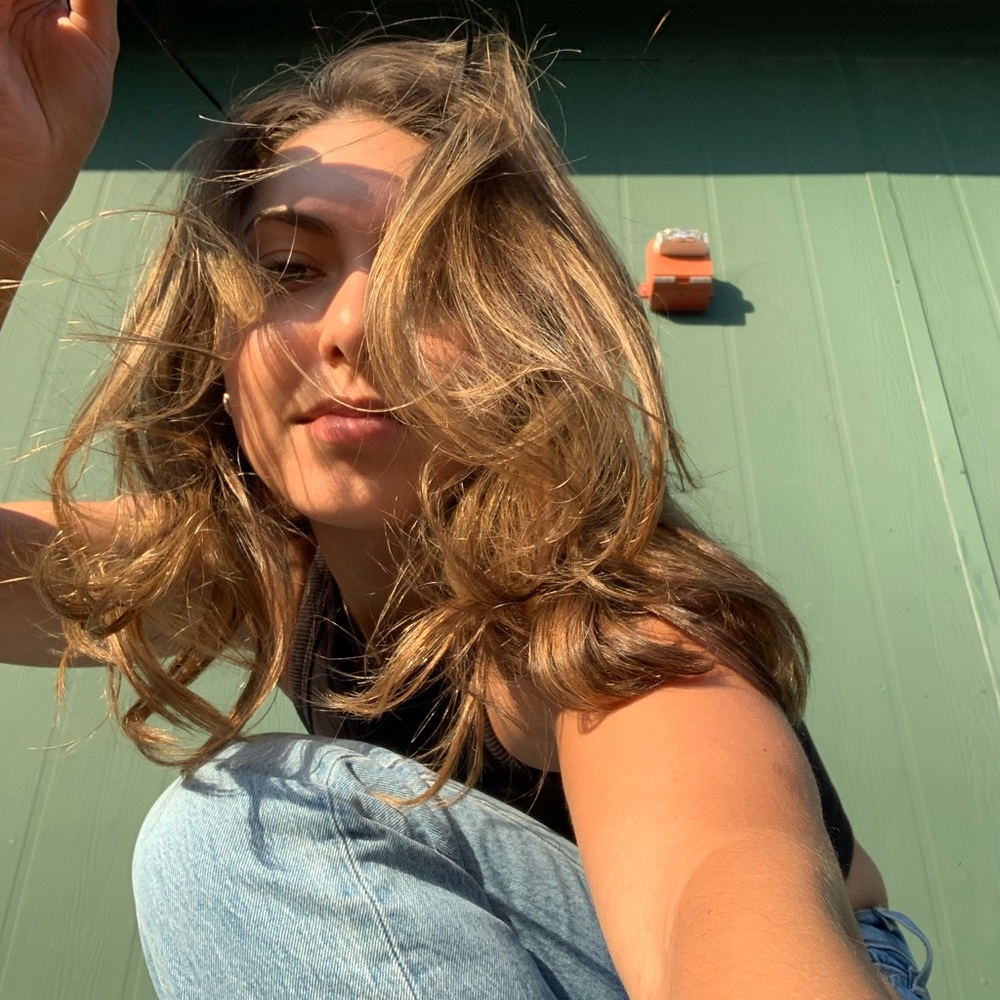 Meet your Posher, Gabriella